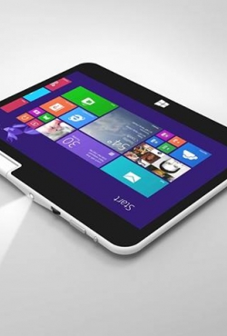 הופעה מצוינת של Akyumen ב-CES 2016 עם הטאבלט המקרן ההפיך והטלפון המקרן החזקים שלה