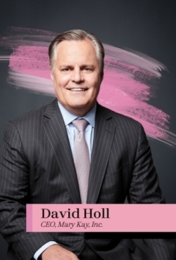 דייוויד הול מ-Mary Kay נמנה עם עשרת המנכ"לים בעלי המוניטין הרב ביותר בעולם