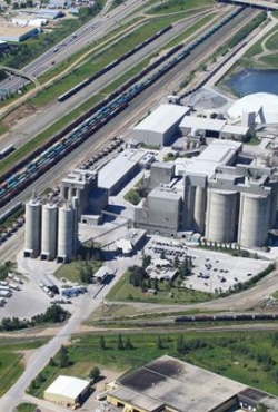 אפשר להפחית פליטות הפחמן בצמנט עם CCS