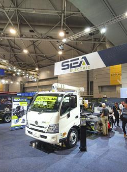 Sea Electric מרחיבה את הנוכחות הבינלאומית שלה עם הוספת חברי הנהלה חדשים ותצוגת תכלית מרשימה בתערוכת המשאיות בבריסביין