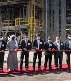 הליברטון פותחת את מתקן התגובה המיוחד לייצור כימי בשדה הנפט הראשון בסעודיה