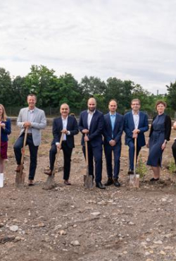 BASF Environmental Catalyst and Metal Solutions מציגה פריצת דרך עם השקעה חדשה במימן ירוק בבודנהיים