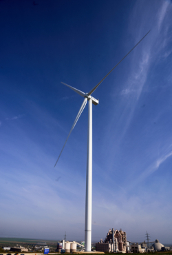 CRH פיתחה חוות רוח אשר תספק חשמל למפעל ברומניה