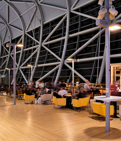 חברת Populous  ונמל התעופה הבינלאומי בקנסאי פתחו את טרמינל 1 המחודש לקראת World Expo 2025