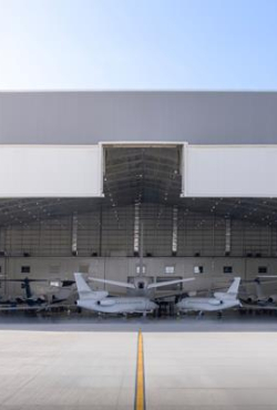 Falcon חתמה על הסכם תלת שנתי עם Toll Group לתמיכה בהאנגר ובטיסות גלובליות