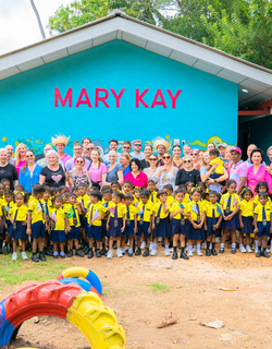 ורוד משנה חיים: מרי קיי בונה את גן הילדים ה-11 בסרי לנקה